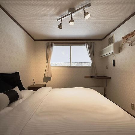 Apricot Pension Hakuba Exterior photo
