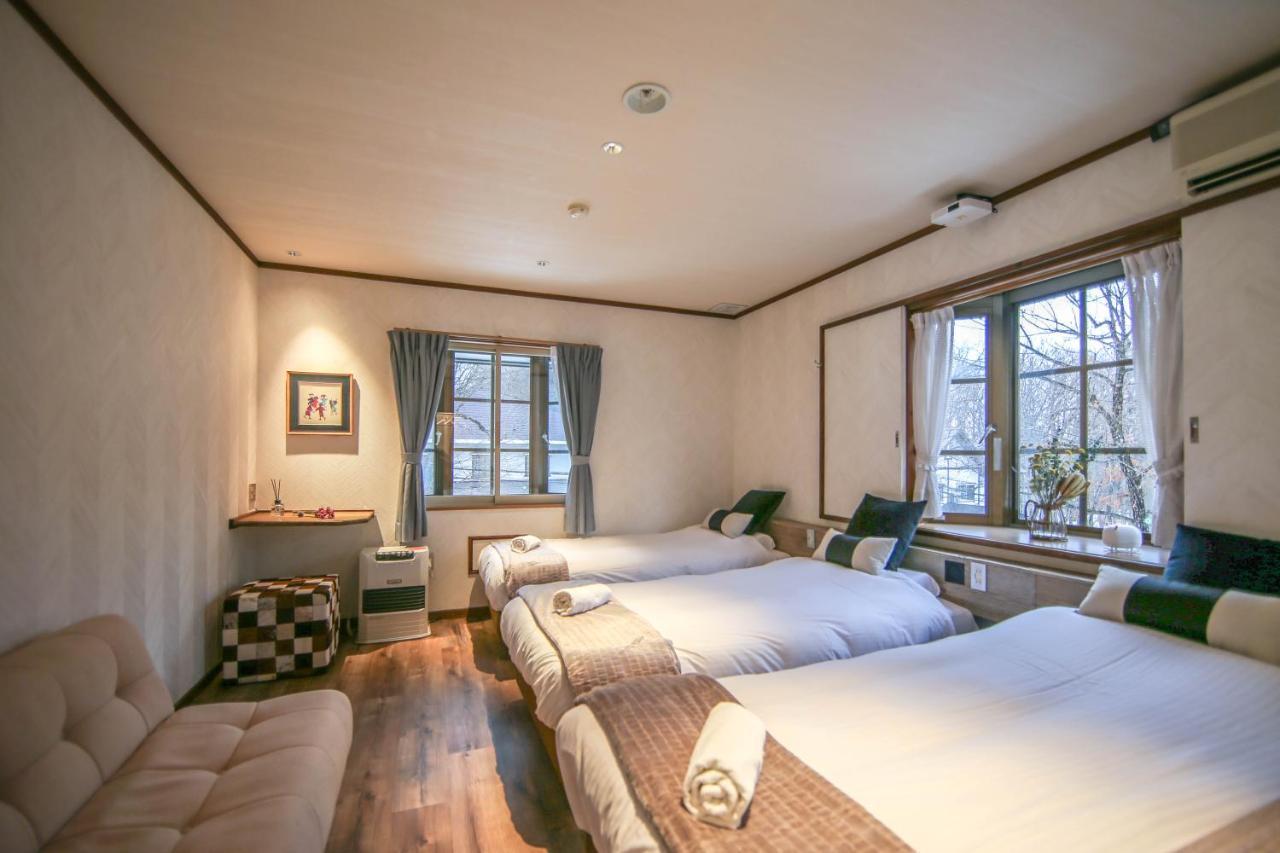 Apricot Pension Hakuba Exterior photo
