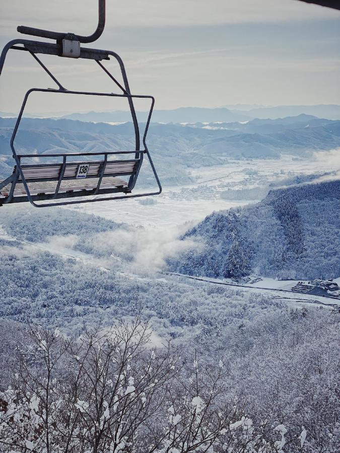 Apricot Pension Hakuba Exterior photo