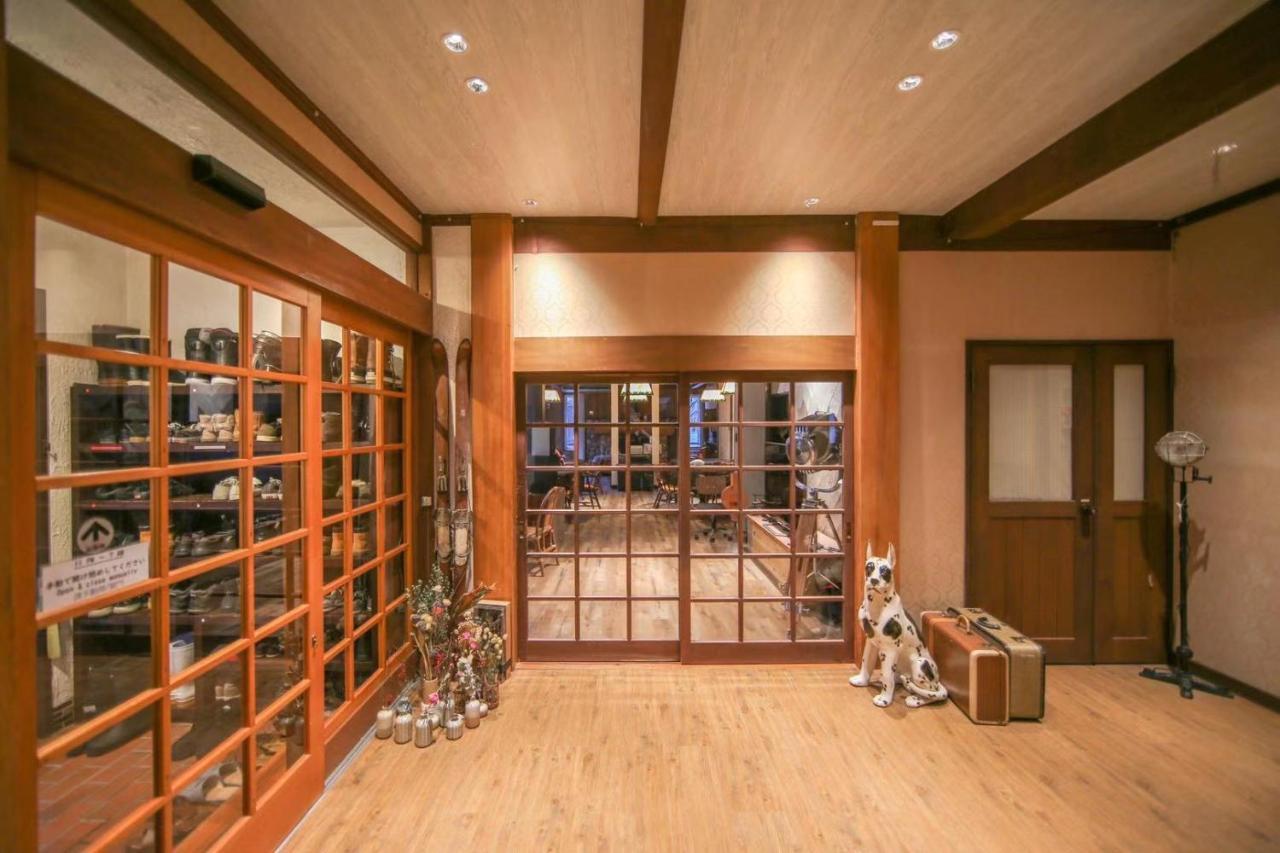 Apricot Pension Hakuba Exterior photo